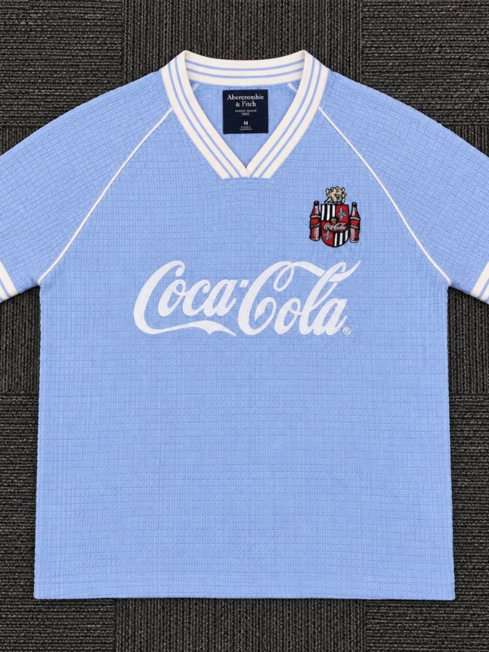 Abercrombie & Fitch x Coca-Cola Blue Waffle Knit V-Neck Shirt Men’s